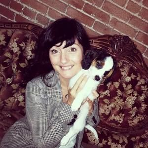 Meet your Posher, Karine